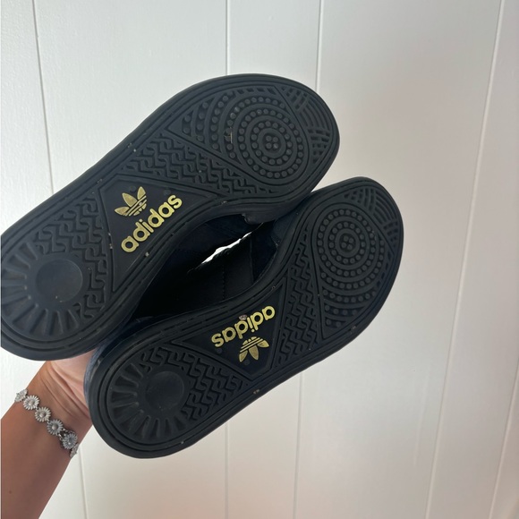 Adidas Arnold sneakers black and blue mens size 6.5 women’s size 8 - Picture 9 of 9